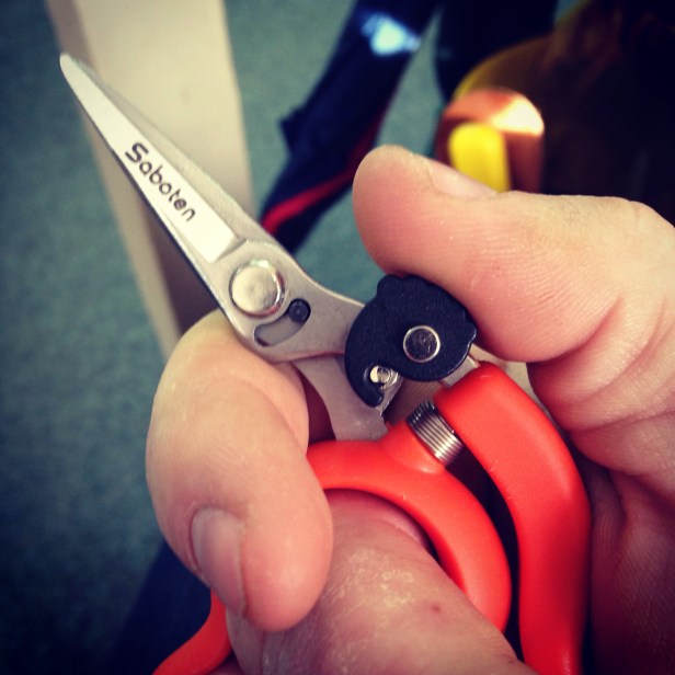 Saboten Harvest Scissors